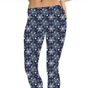 Snowflakes Winter  Leggings New
